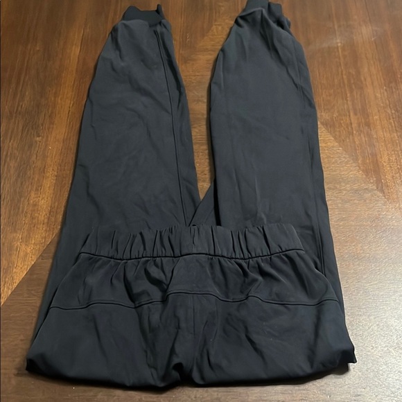 Lululemon women’s Black Athletic Pants - Picture 2 of 5